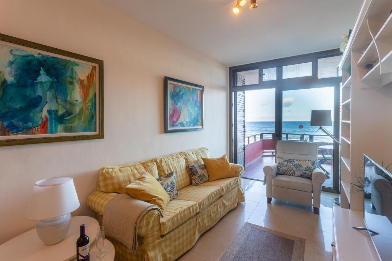 Front Line Beach With Fantastic Terrace. تيلدي المظهر الخارجي الصورة