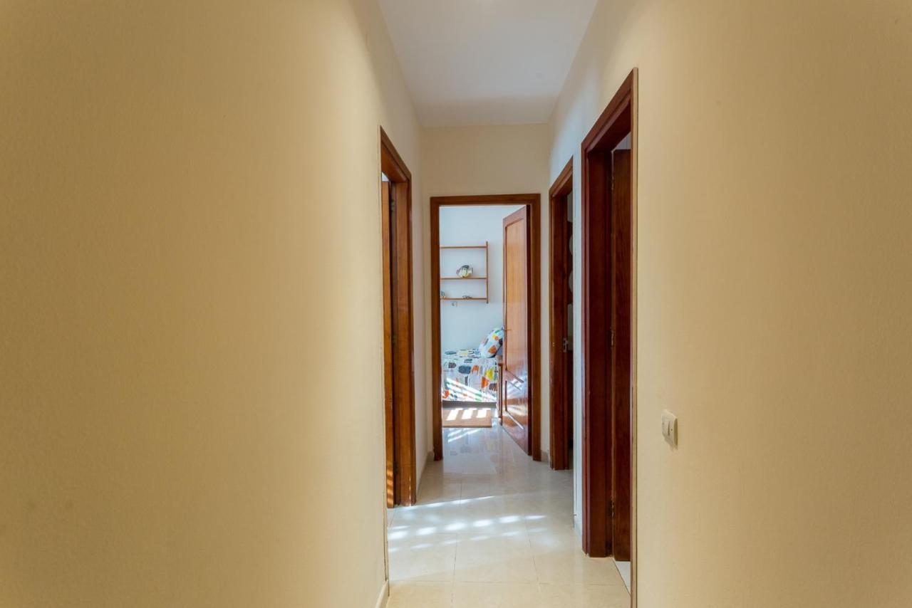 Front Line Beach With Fantastic Terrace. تيلدي المظهر الخارجي الصورة