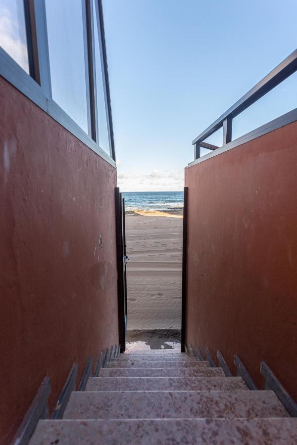 Front Line Beach With Fantastic Terrace. تيلدي المظهر الخارجي الصورة
