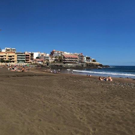 Front Line Beach With Fantastic Terrace. تيلدي المظهر الخارجي الصورة