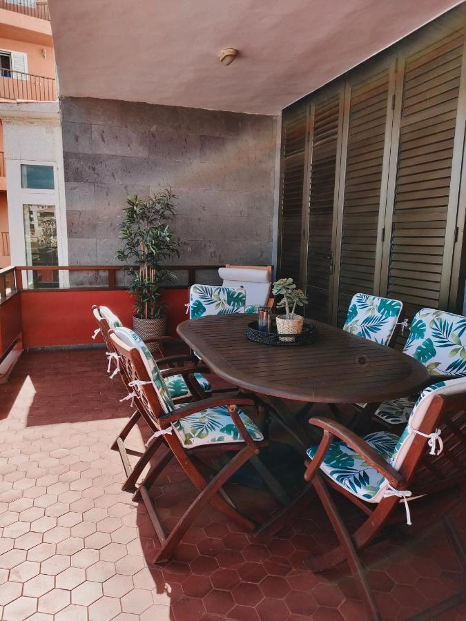 Front Line Beach With Fantastic Terrace. تيلدي المظهر الخارجي الصورة